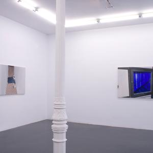 Vista de la exposición "Las Mirlas" en F2 Galería. Madrid, España. Junio - Julio de 2023